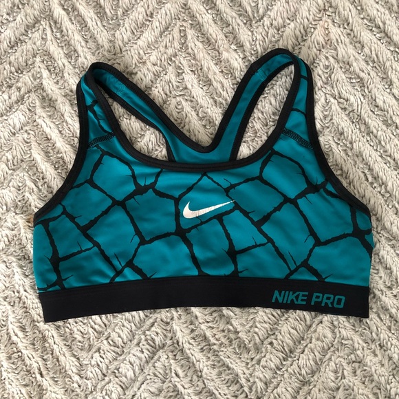 Nike Sports Bra - Picture 1 of 3